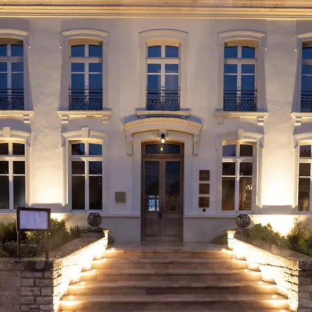Clos Vauban - Relais & Chateaux 5* 朗格勒